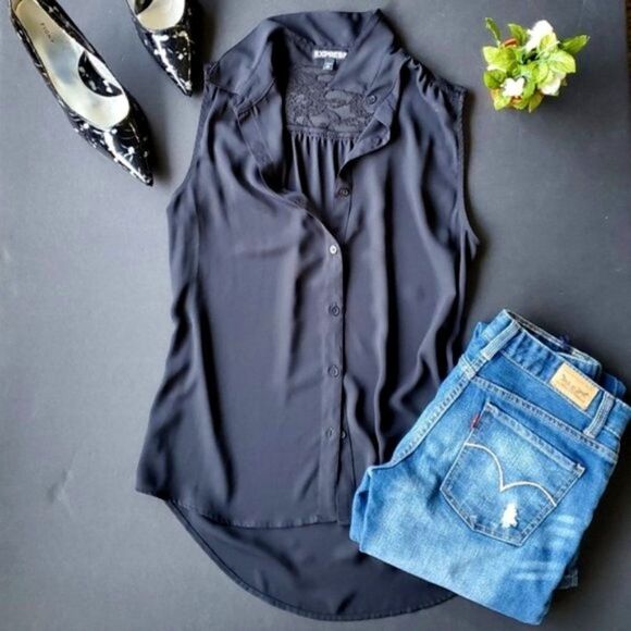 💍Express Black Button down Blouse - Picture 1 of 8